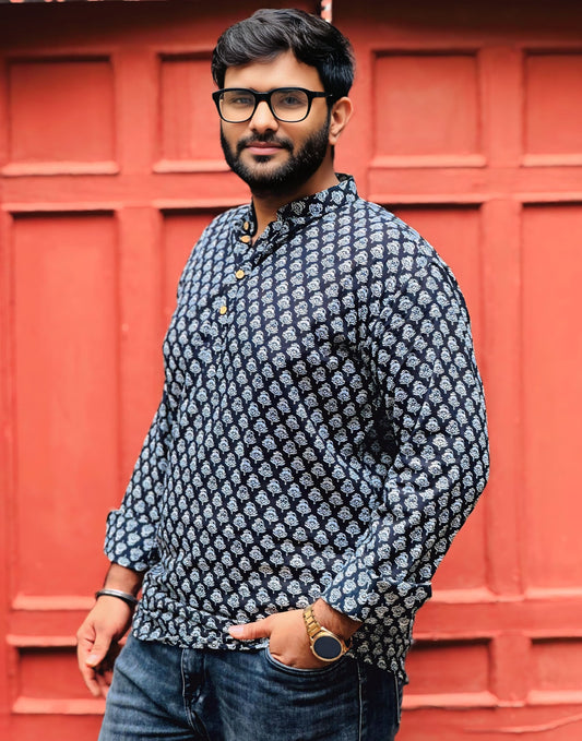 Midnight Medallion Short Kurta - My Store