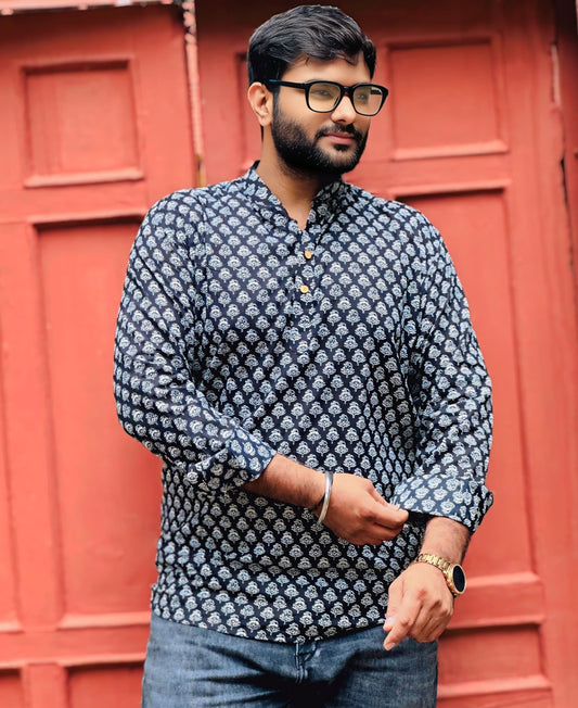 Midnight Medallion Short Kurta - My Store